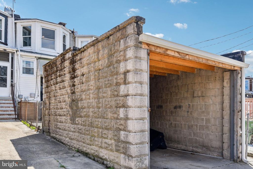 Image 33 of property listing at 3438 BELAIR RD, Baltimore, MD 21213