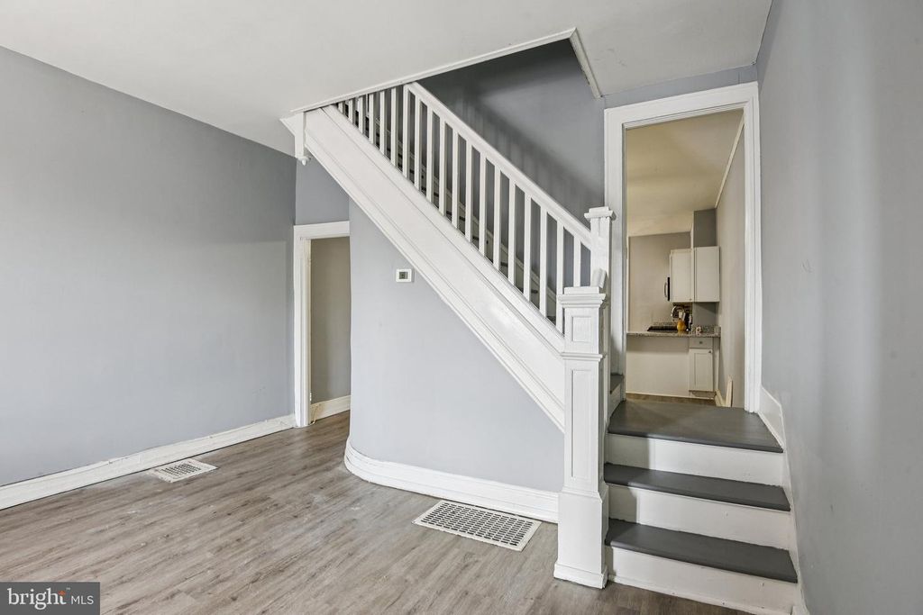 Image 4 of property listing at 3438 BELAIR RD, Baltimore, MD 21213