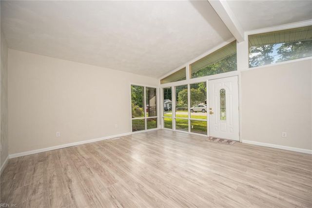 917 Garfield AVE, Suffolk, VA 23434
