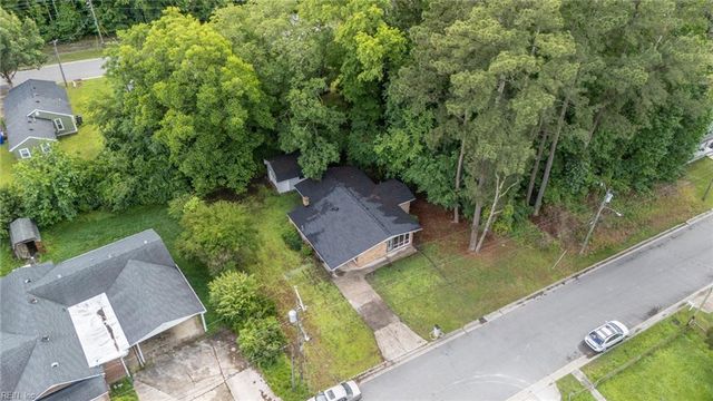 917 Garfield AVE, Suffolk, VA 23434