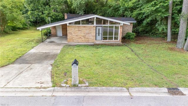 917 Garfield AVE, Suffolk, VA 23434