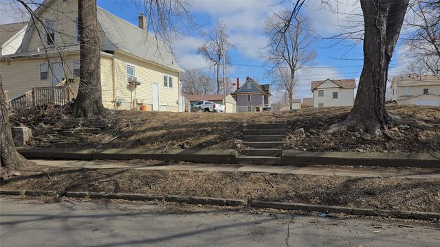 1311 10th Street, Des Moines, IA 50314