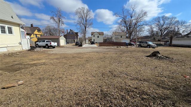 1311 10th Street, Des Moines, IA 50314