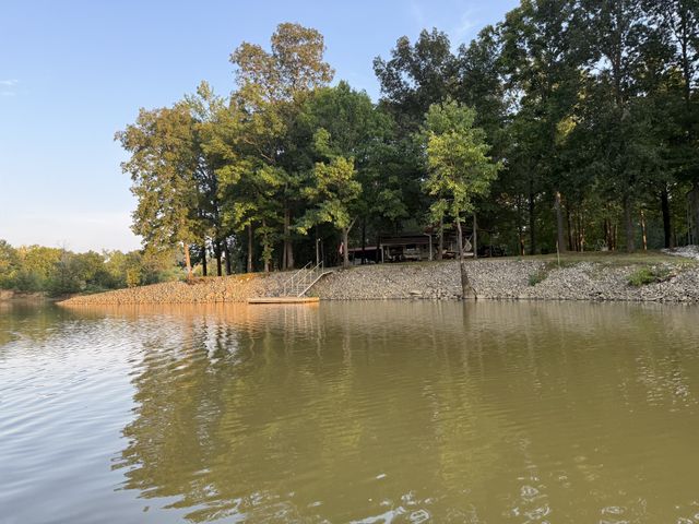 261 Lakeview Dr, Bath Springs, TN 38311