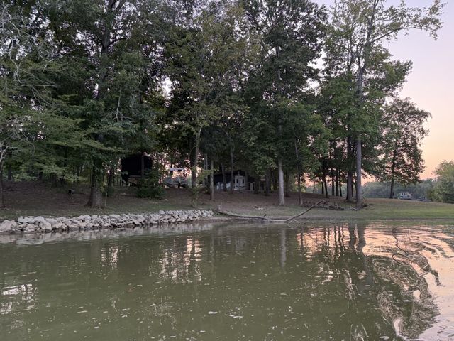 261 Lakeview Dr, Bath Springs, TN 38311