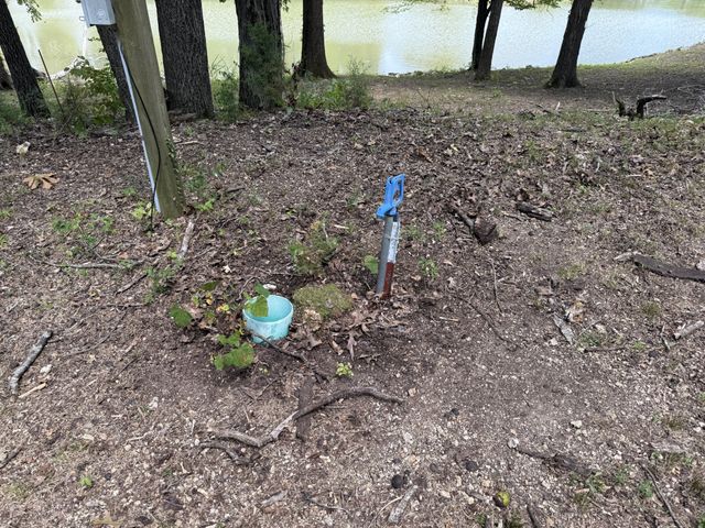 261 Lakeview Dr, Bath Springs, TN 38311