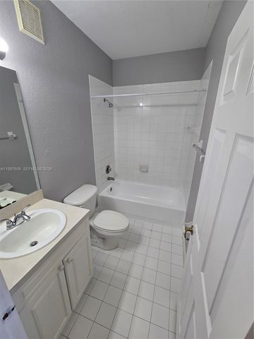 5630 NW 107th Avenue 1605, Doral, FL 33178