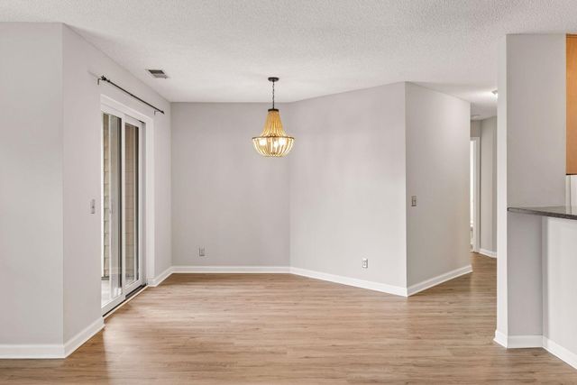 6155 Chasewood Parkway 1, Minnetonka, MN 55343