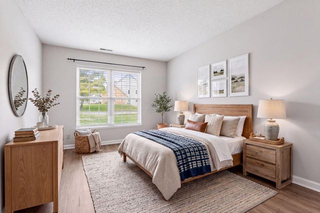6155 Chasewood Parkway 1, Minnetonka, MN 55343