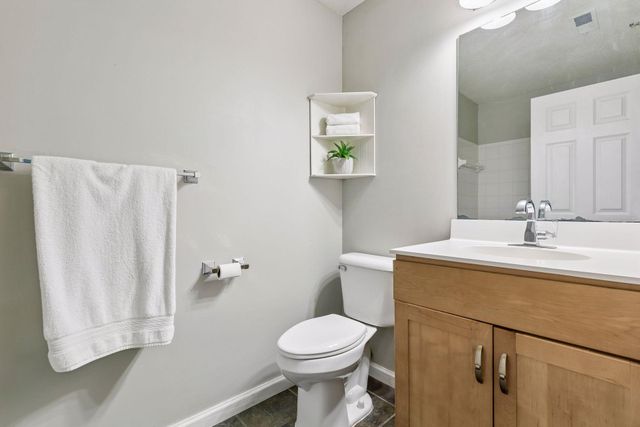 6155 Chasewood Parkway 1, Minnetonka, MN 55343