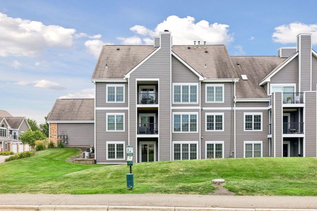6155 Chasewood Parkway 1, Minnetonka, MN 55343