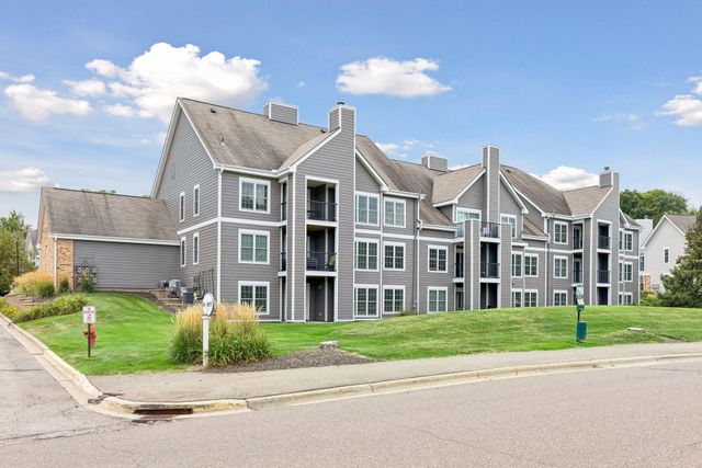 6155 Chasewood Parkway 1, Minnetonka, MN 55343