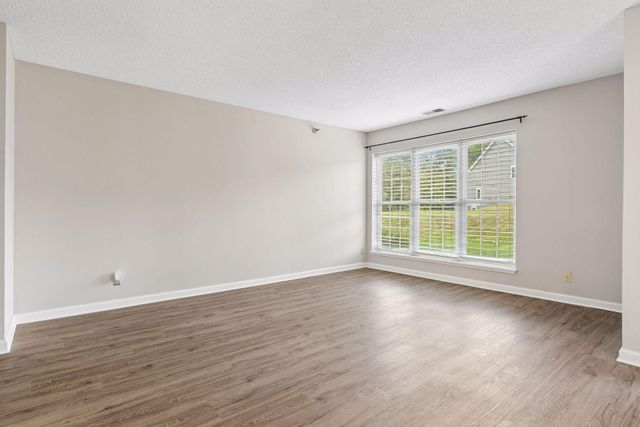 6155 Chasewood Parkway 1, Minnetonka, MN 55343