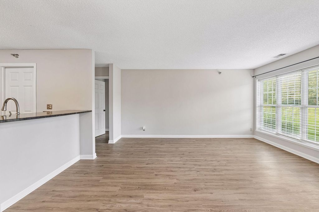 6155 Chasewood Parkway 1, Minnetonka, MN 55343 — photo 4