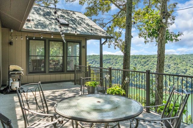160 January Pl, Smithville, TN 37166