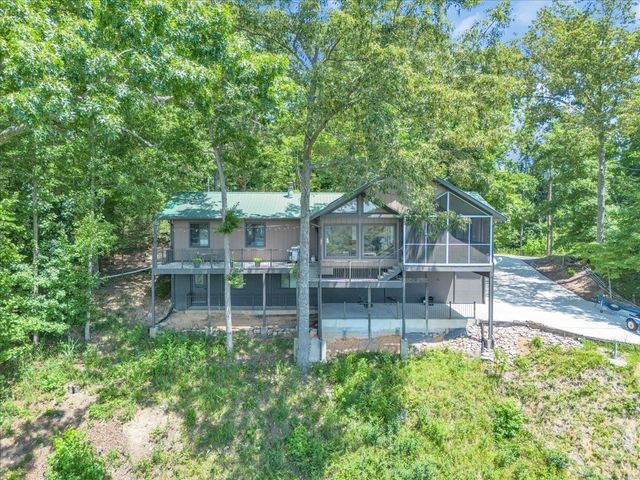 160 January Pl, Smithville, TN 37166