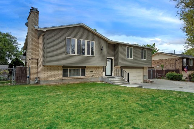 1722 E KIMSBROUGH RD, Sandy, UT 84092