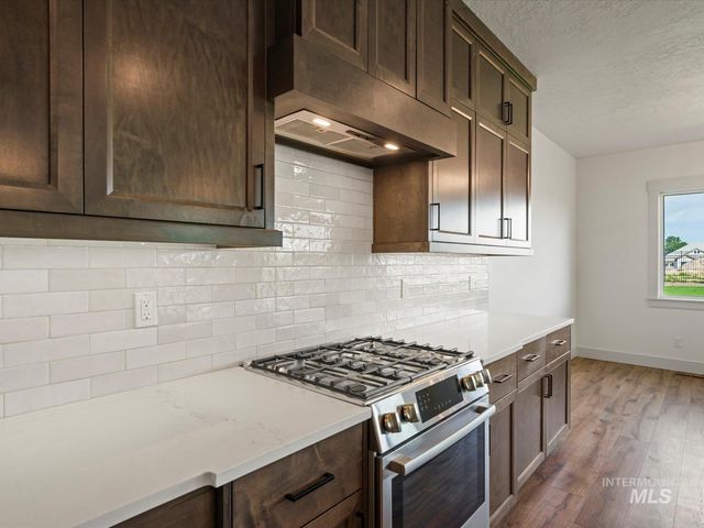 6952 E Chicken Hawk Loop, Nampa, ID 83686