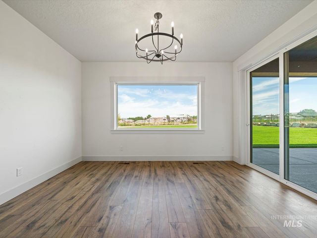 6952 E Chicken Hawk Loop, Nampa, ID 83686