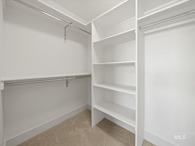 6952 E Chicken Hawk Loop, Nampa, ID 83686