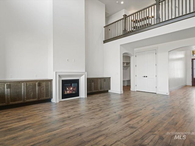 6952 E Chicken Hawk Loop, Nampa, ID 83686