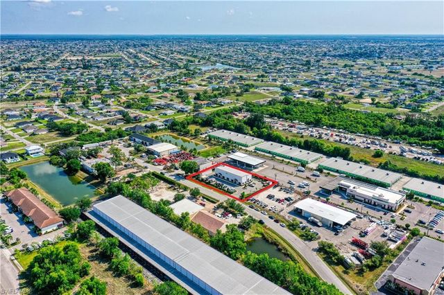 329 NE 3rd AVE, Cape Coral, FL 33909