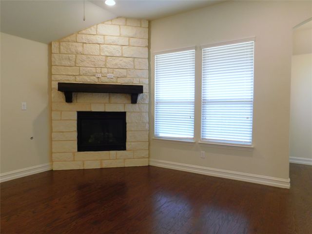 9616 Creekmere Drive, Denton, TX 76226