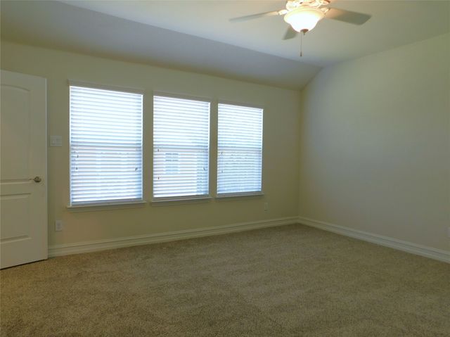 9616 Creekmere Drive, Denton, TX 76226