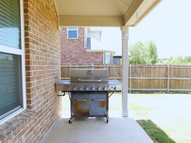 9616 Creekmere Drive, Denton, TX 76226