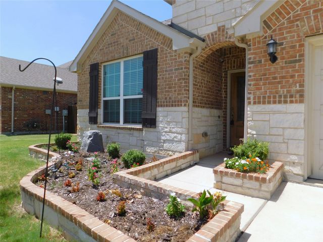 9616 Creekmere Drive, Denton, TX 76226