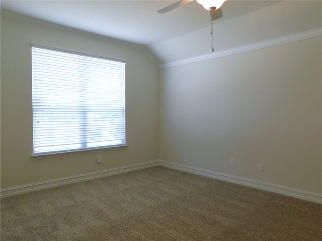 9616 Creekmere Drive, Denton, TX 76226