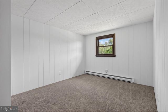 240 HARMAN RD, Halifax, PA 17032