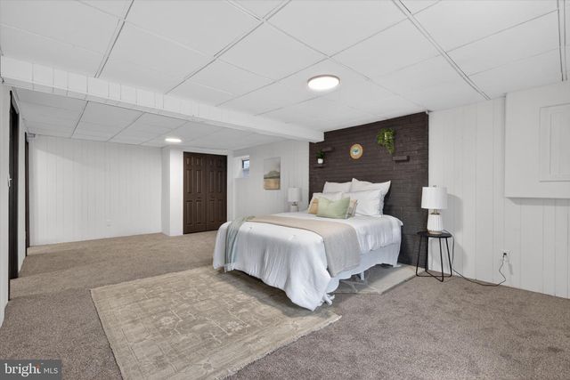 240 HARMAN RD, Halifax, PA 17032