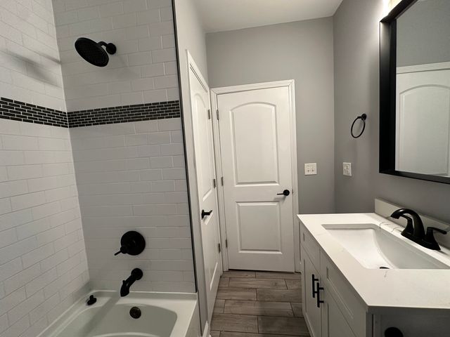 8125 S Marshfield Avenue 1, Chicago, IL 60620