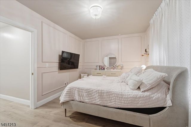 87 Curie Ave, Clifton City, NJ 07011