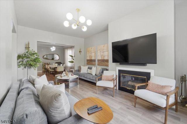 87 Curie Ave, Clifton City, NJ 07011