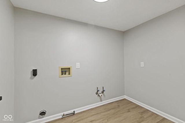 817 Timber Creek Drive, Indianapolis, IN 46239