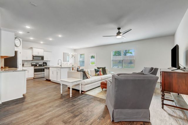 4112 Cadence Dr, Spring Hill, TN 37174