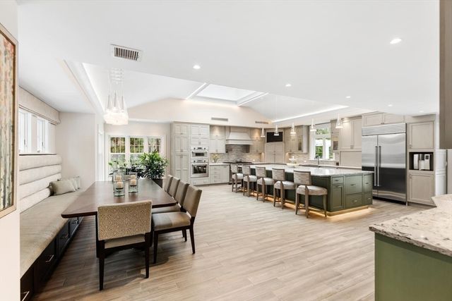 101 Draper Rd, Wayland, MA 01778