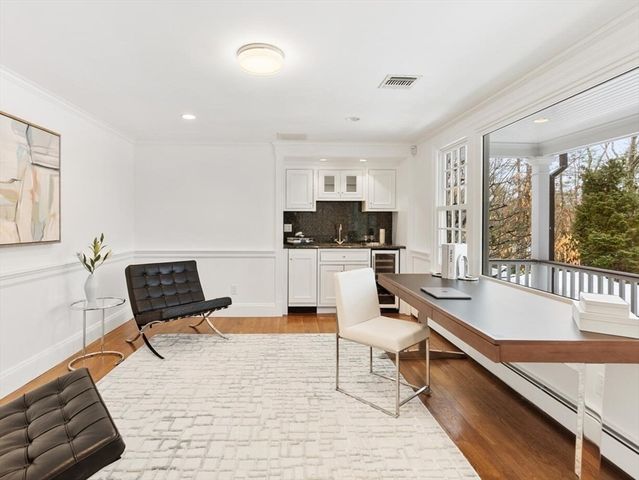 101 Draper Rd, Wayland, MA 01778