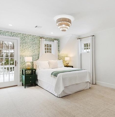 101 Draper Rd, Wayland, MA 01778