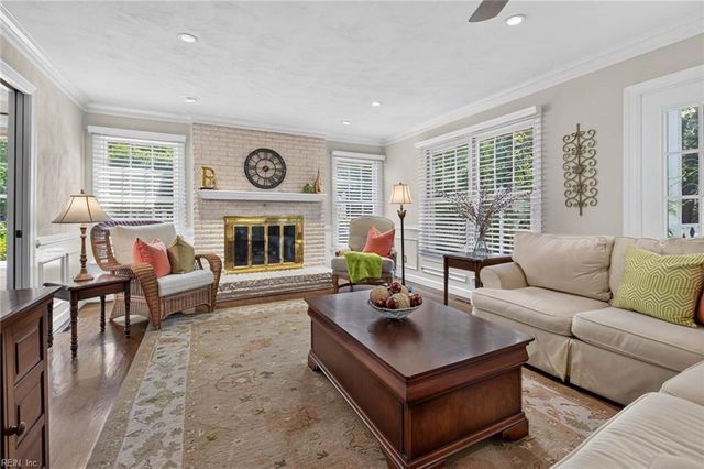 821 Quail Pointe CV, Virginia Beach, VA 23454