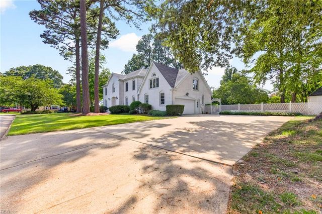 821 Quail Pointe CV, Virginia Beach, VA 23454