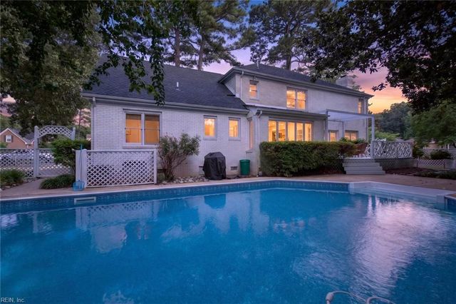 821 Quail Pointe CV, Virginia Beach, VA 23454