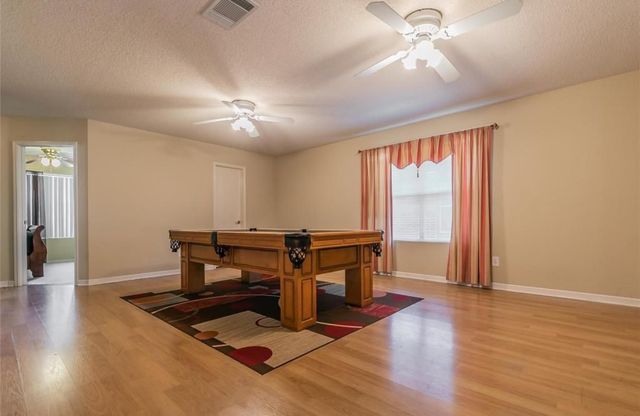 10708 Emerald Park Lane, Fort Worth, TX 76052