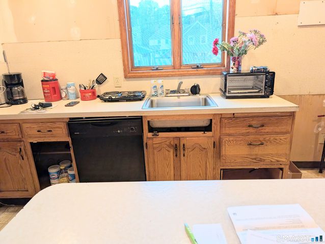 158 Cliff Street, Naugatuck, CT 06770
