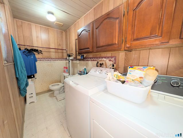 158 Cliff Street, Naugatuck, CT 06770