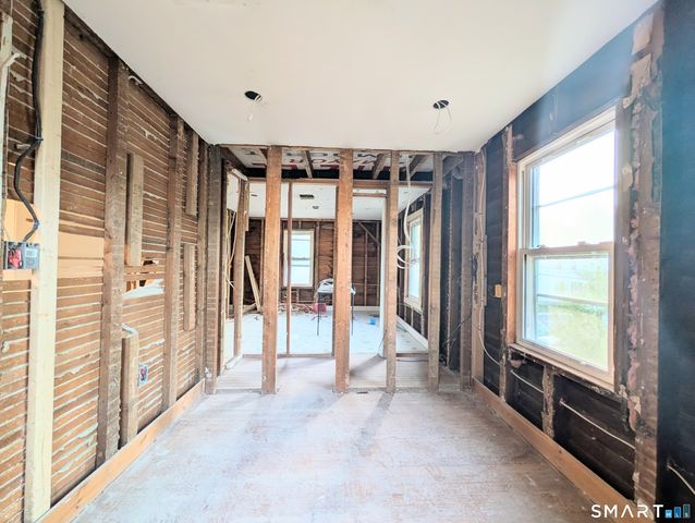 158 Cliff Street, Naugatuck, CT 06770