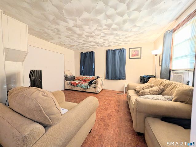 158 Cliff Street, Naugatuck, CT 06770