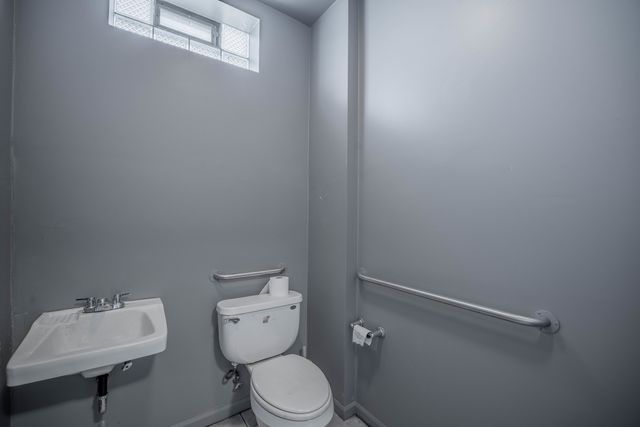 2724 N Pulaski Road, Chicago, IL 60639